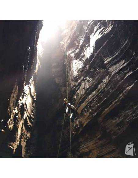 Amazonía en La Cueva de los Tayos