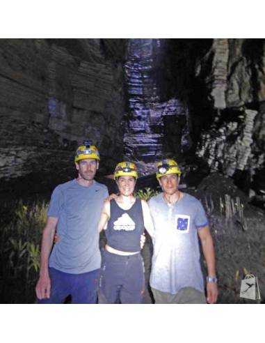 La Cueva de los Tayos en el Oriente expedición